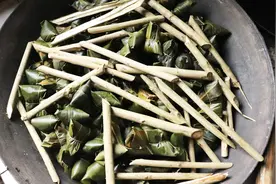 “与粽不同，湖南农村蒸粽子放这种药材，粽子吃起来更香更健康！