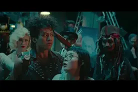 周星驰评价邓超孙俪在蜡像馆的这段戏超越了他，能把人笑哭。视频封面
