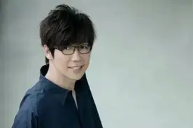 纯天然暖男：品冠《哄我入睡》简简单单的旋律，歌词听过就忘不了视频封面