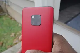 华为Nova5iPro曝光，这价格配上浴霸设计，让我实在难以抉择视频封面