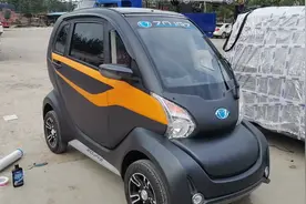 两门三座微型代步车适合中老年人出行遮风挡雨续航90公里左右视频封面