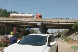 繁忙的京福高速