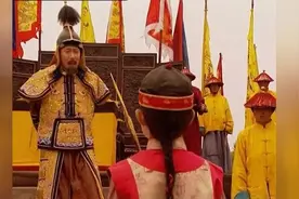 康熙带众皇子狩猎，众人射猎半天，老康熙却把如意赐给弘历视频封面