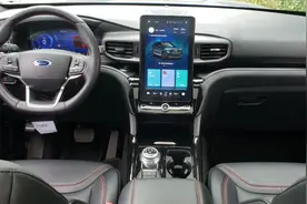 全新探险者STline版和2021款锐界STline版的内饰，你更喜欢哪款