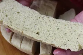 简单几步教你在家做面筋，不用反复洗面，筋道味美，年夜饭必备