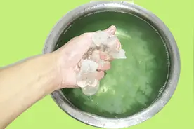 碎碎冰的制作方法，不用胶水，也能做成冰块泥，无硼砂视频封面