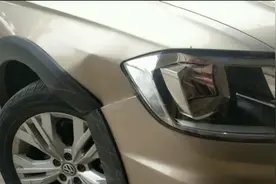 叶子板撞了只能更换吗？为啥4S店需要2000多块钱，修理厂260就行视频封面