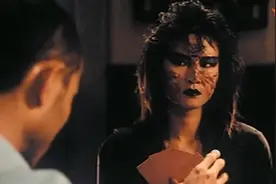 赌博为了逢赌必赢，我只佩服吴君如敢请鬼帮忙。这下玩大了！视频封面