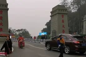 重庆大学，重庆最好的大学，学校环境很漂亮视频封面