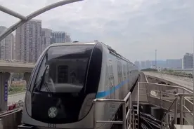 体验一下中国第四城深圳，和西部第一城西安的地铁有什么不同.视频封面
