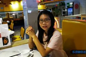 要上飞机了，才发现小朋友的身份证过期了？怎么办？戳进来看看~视频封面