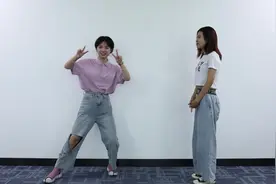 你比划我猜词的游戏，让人笑掉大牙！视频封面