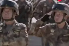 2015阅兵，刘老庄连英模部队方队，前身隶属于新四军第3师，威武