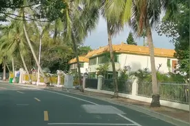 上世纪90年代，海口迎接10万大军下海南的2家主力酒店，成这样了视频封面