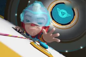 宇宙护卫队：猴子在基地里攀岩，身上这个绳子真神奇，能伸缩自如视频封面