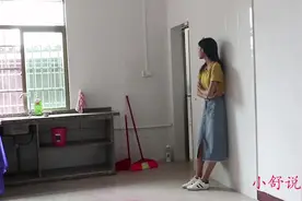 妹妹为了一块钱，执意要帮姐姐系鞋带，太逗了视频封面