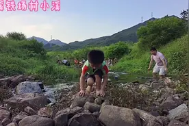 想不到东莞竞然有这么清澈的小溪  天然泳池  东莞清溪铁场村