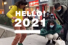 郑州二七广场 大姐网络直播现场！心中有梦 哪里都是舞台视频封面