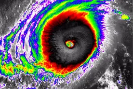 “凶猛无比”的台风，为什么在它的风眼里却是风平浪静呢？