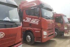 今天帮朋友看了一天车一直想买6米8新旧车都看了我觉得还不如4米2