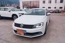 看看开了5年的速腾还能买多少钱？视频封面