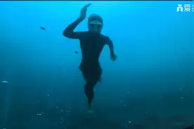 华为影视出品：全程华为Mate30 Pro水下录制的电影《无际蓝》视频封面