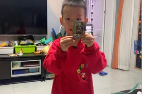 如何玩植物大战僵尸游戏卡片