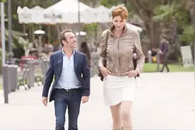 相差40公分的爱情，136的矮个子男追求高个子女，演绎最萌身高差