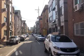 韩国正往洞的西化 中国人的根据地 带大家看看这边的生活状况视频封面