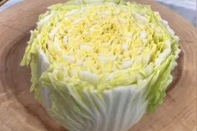 胶东大厨分享“醋溜白菜”的做法，详细易学美味，果断收藏了