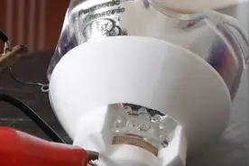 我的工作日常之如何点亮投影机灯泡视频封面