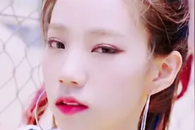 《心跳小马达》抖音最火热门神曲，太有感觉了，你会喜欢这首歌吗视频封面