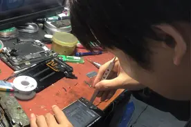 啊辉：50块收的华为畅享8plus，拆机换屏。视频封面