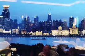 外滩无敌江景配上高雅昆曲《游园惊梦》，这是什么画风？视频封面