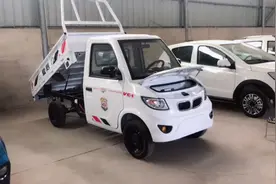 农用货车摆摊拉货送货都可以的一款四轮电动货车视频封面