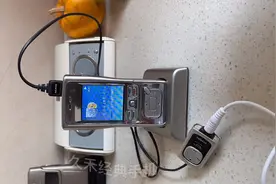 诺基亚n91，全球首款内置机械硬盘的手机，建议全屏观看！