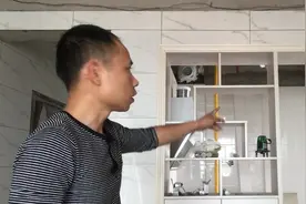 厨房隔断用这种门套线装饰一下漂亮极了，而且成本还低！视频封面