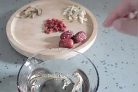 北有人参，南有海马，用海马煲汤喝视频封面