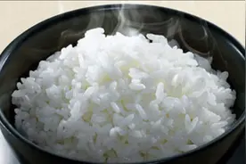 知道啥样的东北大米好吗？这有个简单方法，让你吃上好东北大米视频封面