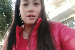打工妹回老家，坐大巴车半路被迫下车，这是什么原因呢