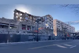 大同市古城内最后的空置楼终于拆了，这种方式可以使古城复苏吗视频封面