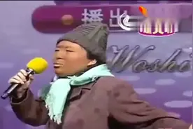 山东女老师一首《上海滩》暴露真面目，说出职业，导师吃惊！视频封面