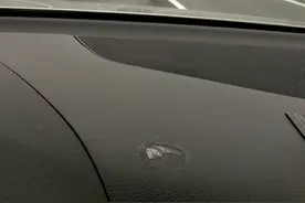 第一次见高铁上高速，武装押运，猜猜这是干什么去！视频封面