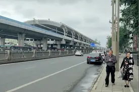 成都新一线城市之首，西门最早通地铁的犀浦镇，现在发展得怎么样