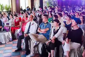 九岁小中医能识一千多种中药…视频封面