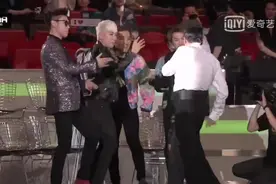 【MAMA】鸟叔 周润发 bigbang齐跳江南style视频封面