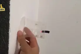 每次打蚊子，是不是会在墙上留下印子，今天教你一招超好用！