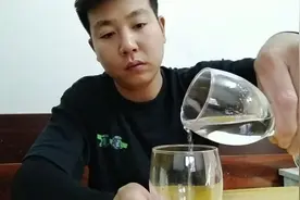 喝过酒嘴巴为什么发臭？粪胆素又是什么东西？视频封面