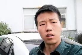 途虎上换轮胎到底靠不靠谱，199的轮胎用了一年后，小伙感慨万千视频封面