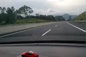 四年多的福克斯手波开到120KM/H，转数去到多少，上高速实测一下视频封面